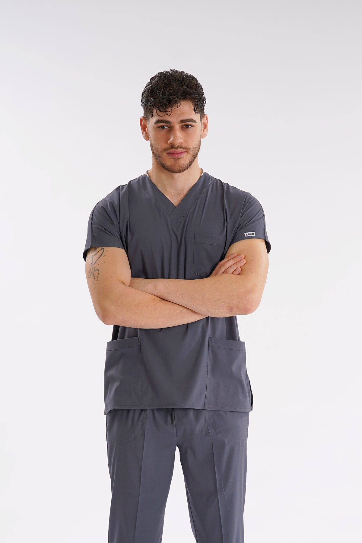 Füme Dr. Greys Modeli Likralı Hemşire Forması Unisex Yarasa Kol Doktor Scrubs Hastane Takımı