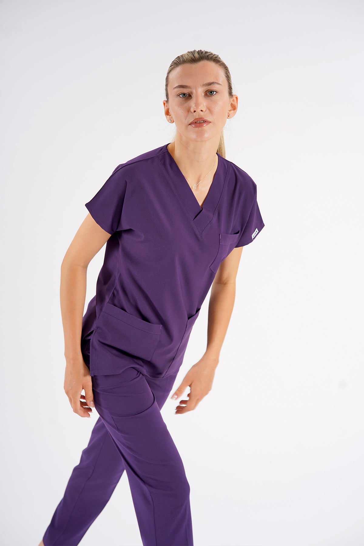 Mor Dr. Greys Modeli Likralı Hemşire Forması Unisex Yarasa Kol Doktor Scrubs Hastane Takımı