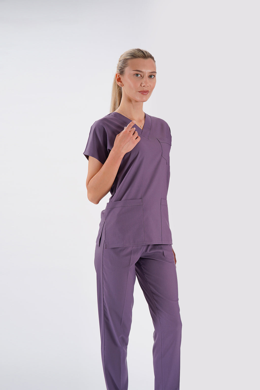 Açık Mürdüm Dr. Greys Modeli Likralı Hemşire Forması Unisex Yarasa Kol Doktor Scrubs Hastane Takımı