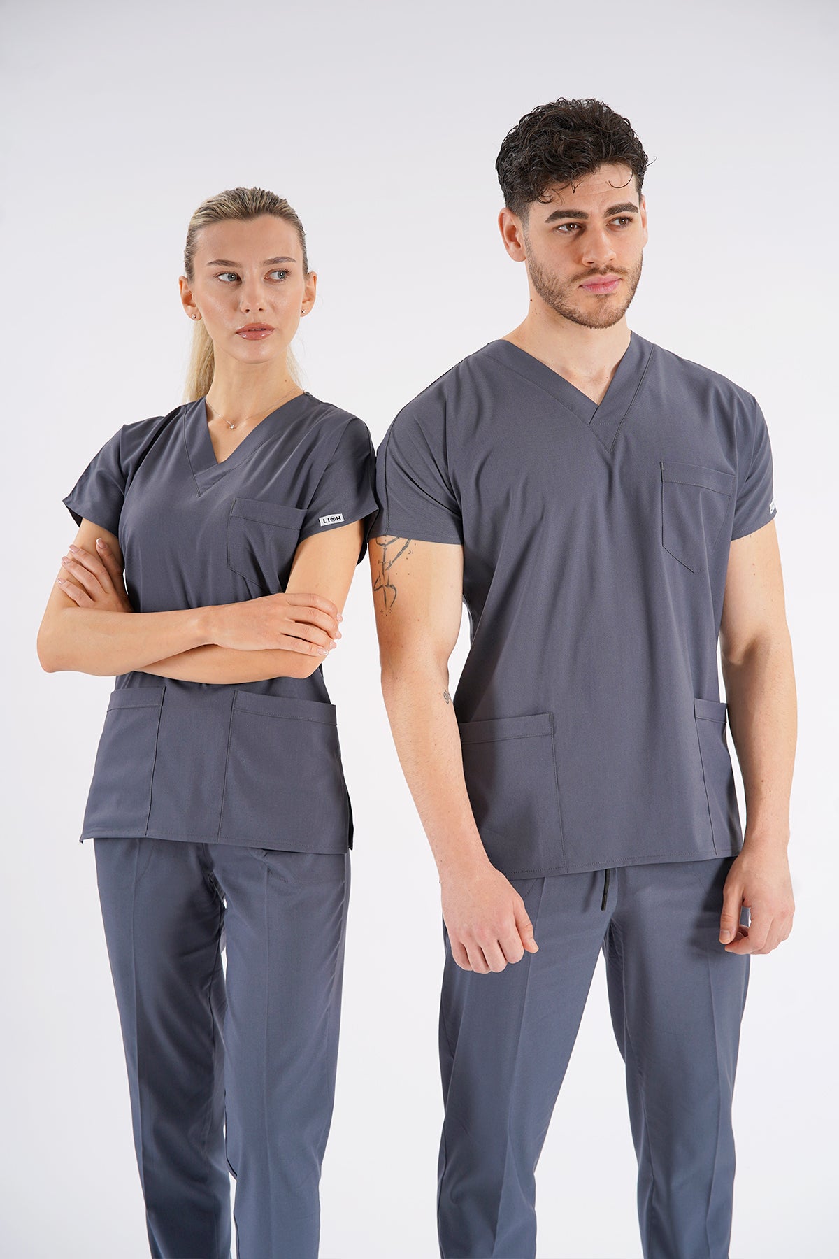 Füme Dr. Greys Modeli Likralı Hemşire Forması Unisex Yarasa Kol Doktor Scrubs Hastane Takımı