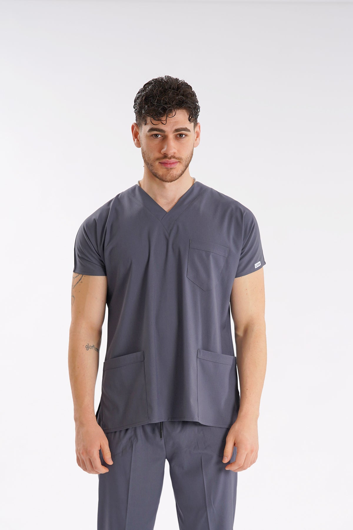 Füme Dr. Greys Modeli Likralı Hemşire Forması Unisex Yarasa Kol Doktor Scrubs Hastane Takımı