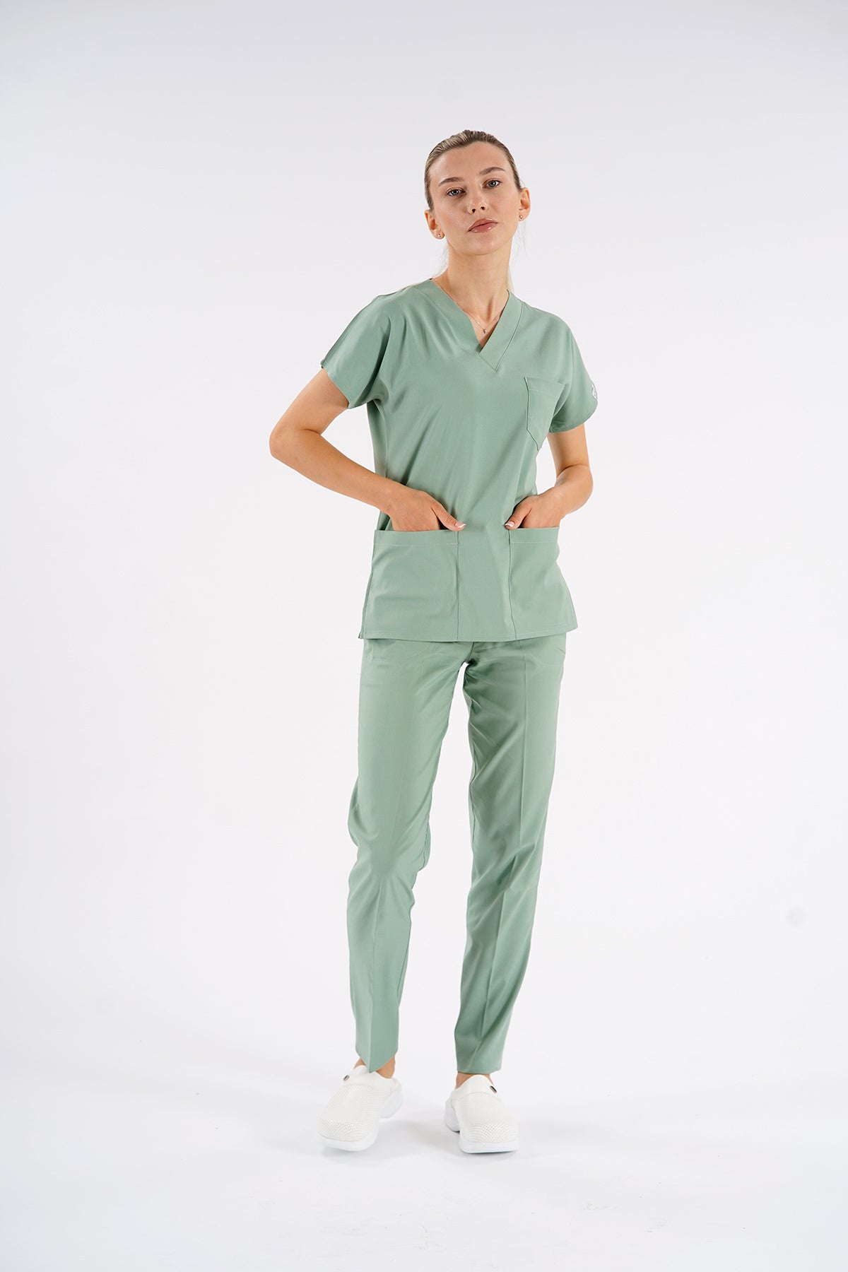 Dr.greys Modeli Mint Yeşili Royal Çift Yön Likralı Premium Scrubs