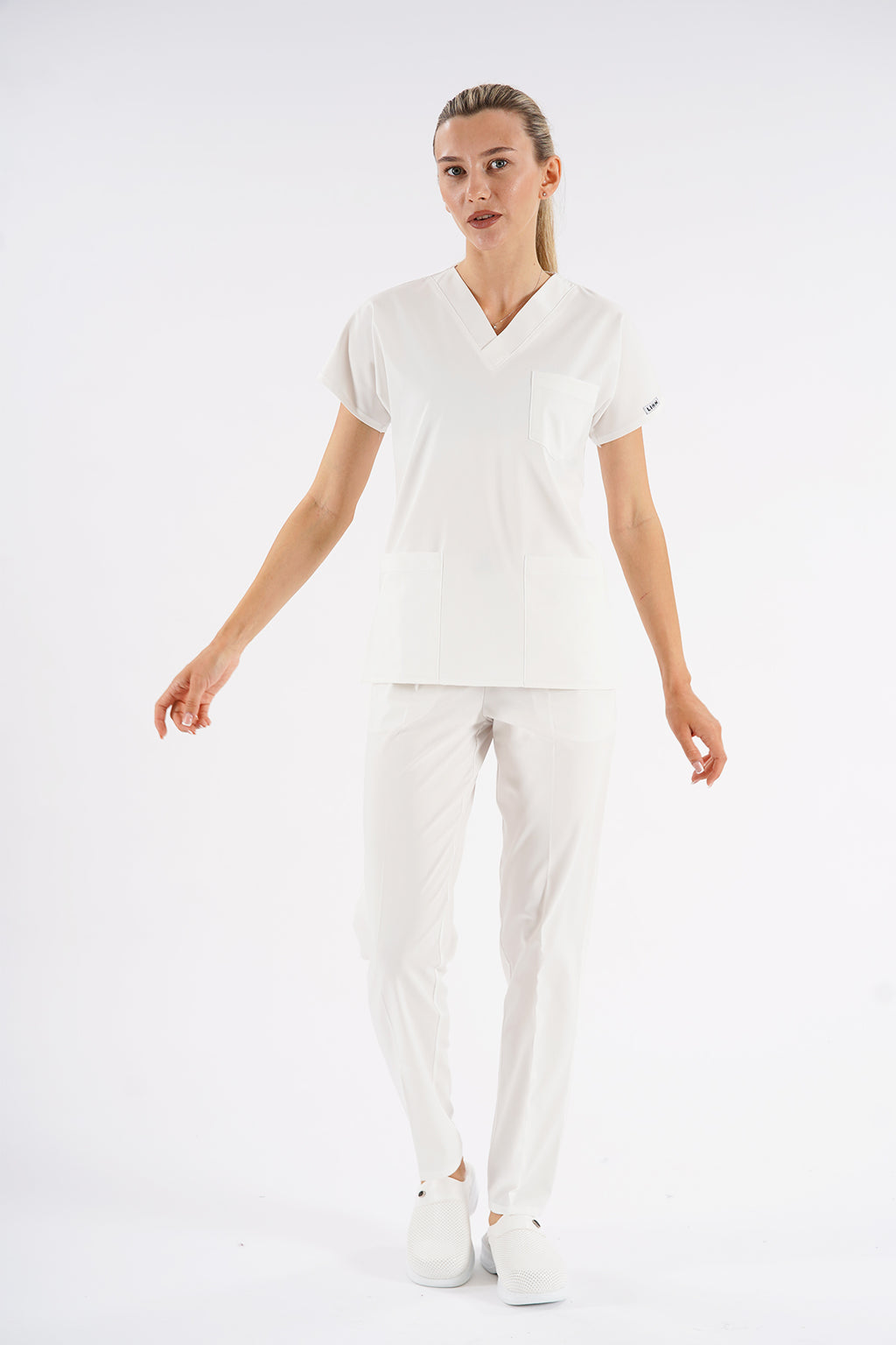 Dr.greys Modeli Beyaz Royal Çift Yön Likralı Premium Scrubs