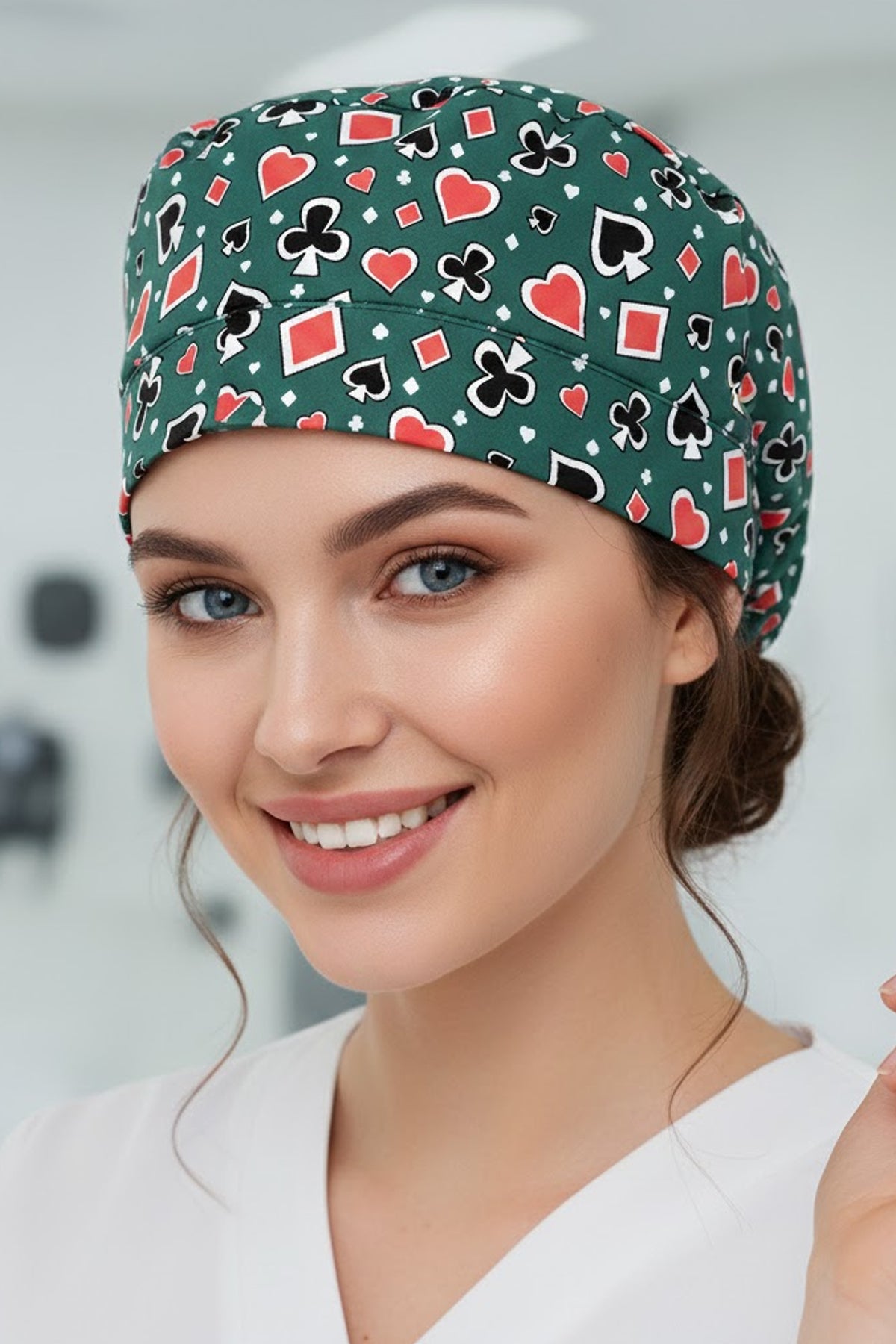 Poker Desenli Cerrahi Bone Unisex – Likralı Doktor Hemşire Bonesi - Poker