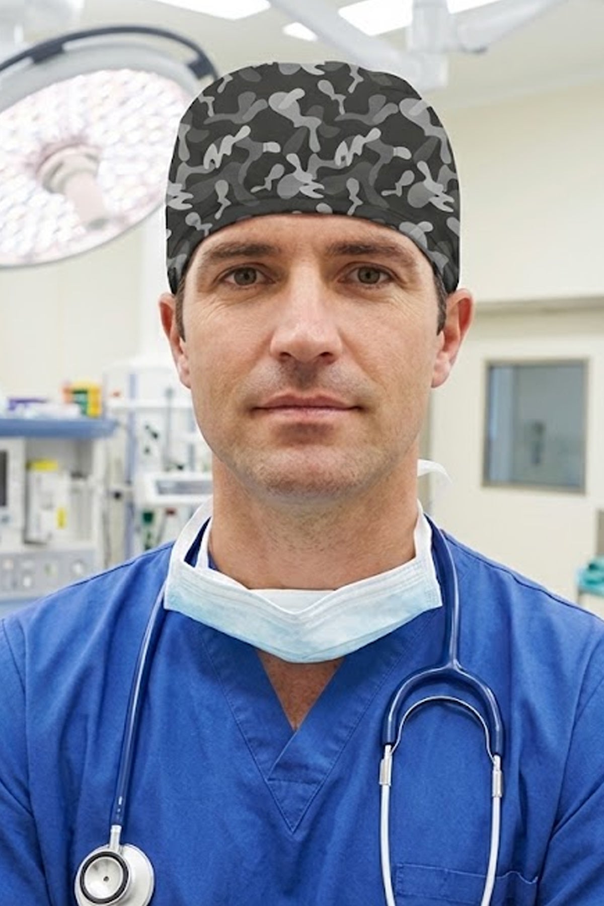 Siyah Kamuflaj Desenli Cerrahi Bone Unisex – Likralı Doktor Hemşire Bonesi - Siyah Kamuflaj