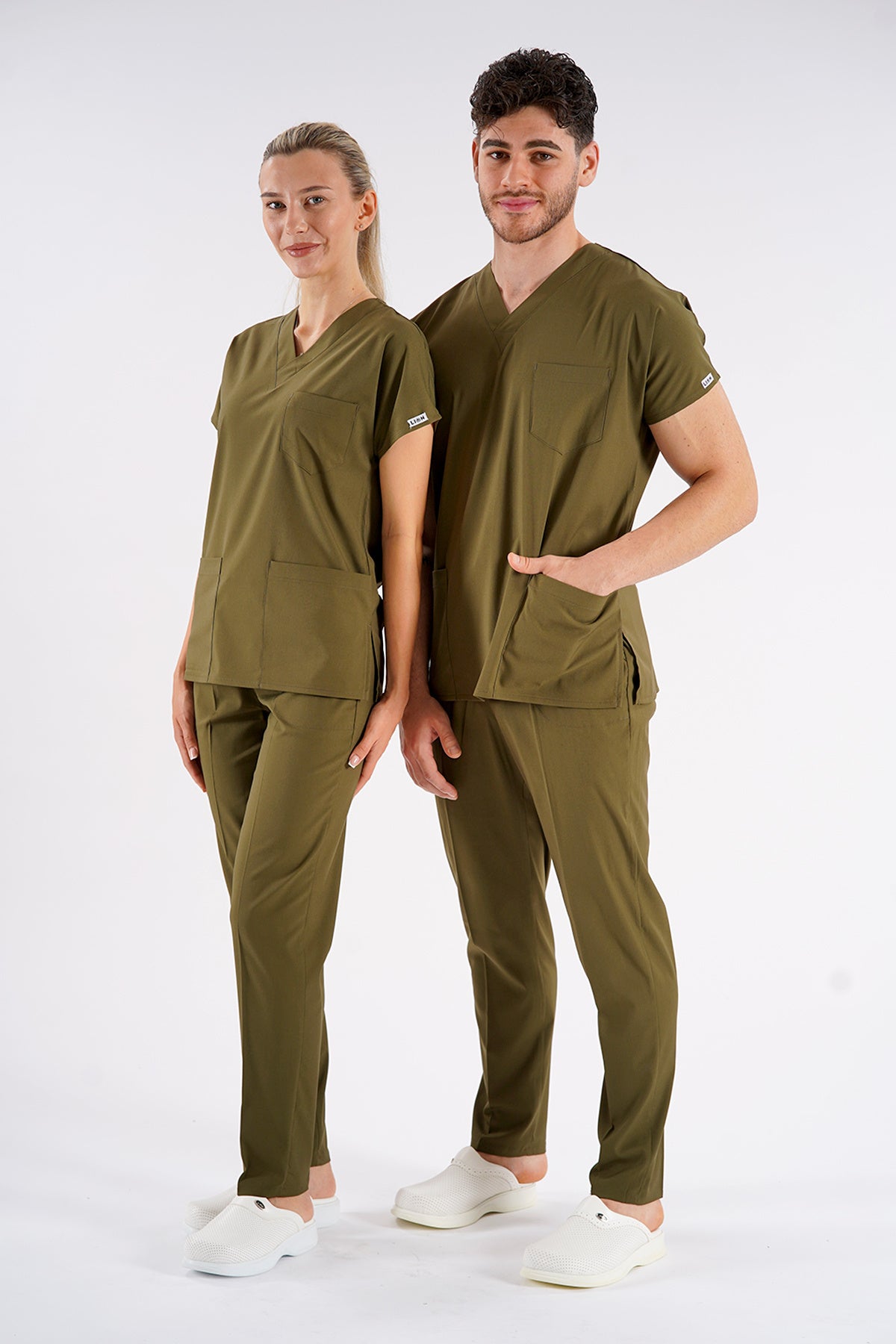 Haki Dr. Greys Modeli Likralı Hemşire Forması Unisex Yarasa Kol Doktor Scrubs Hastane Takımı