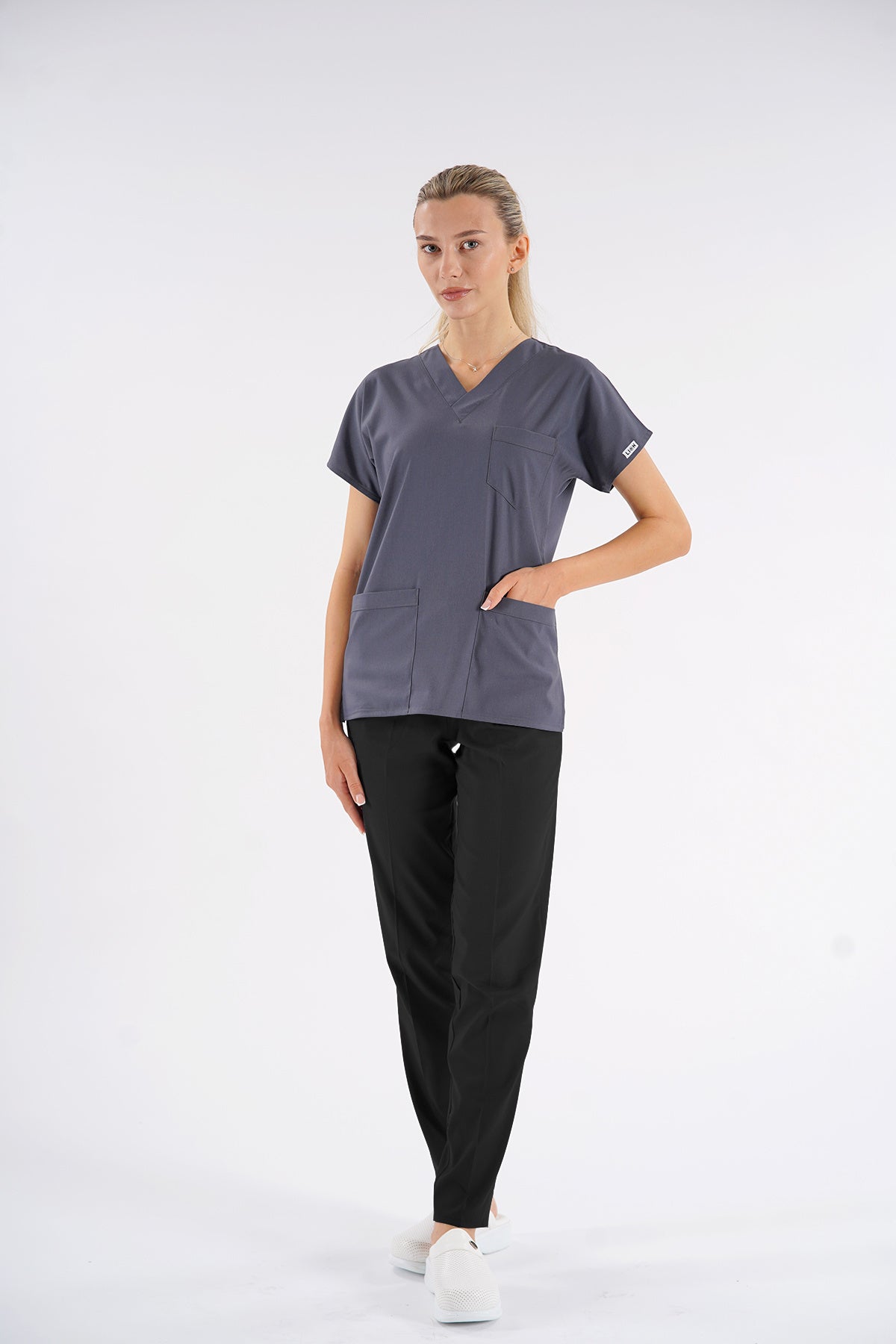 Füme Dr.Greys Modeli Likralı Hemşire Doktor Forması Scrubs Tek Üst Unisex Yarasa Kol