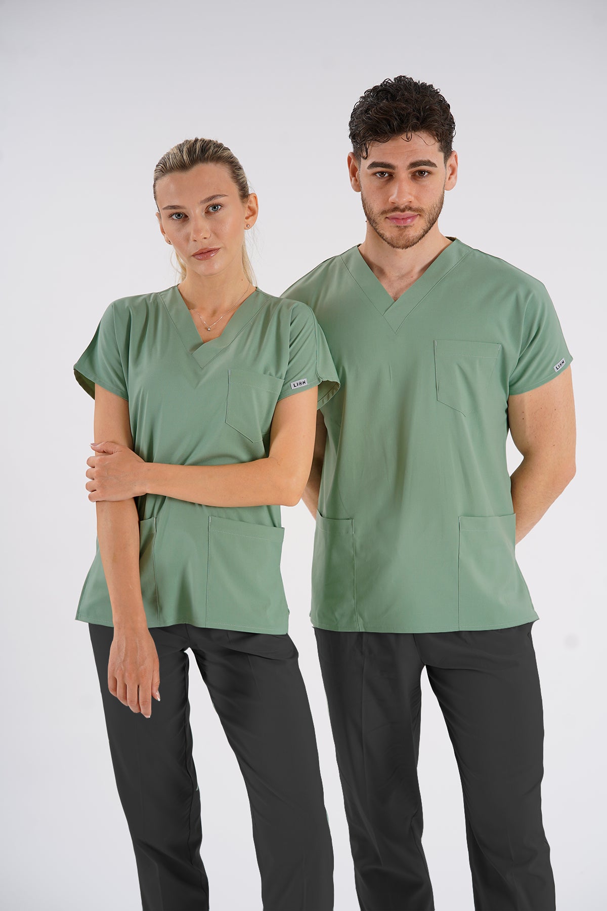 Mint Yeşili Dr.Greys Modeli Soft Likralı Hemşire Doktor Forması Scrubs Tek Üst Unisex Yarasa Kol