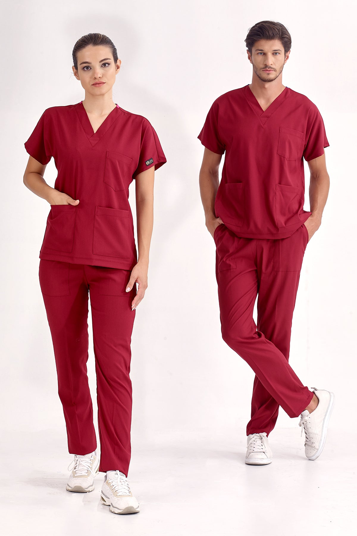 Bordo Lüks Likralı Üniforma Takımlar Yüksek Kaliteli Likralı Scrubs