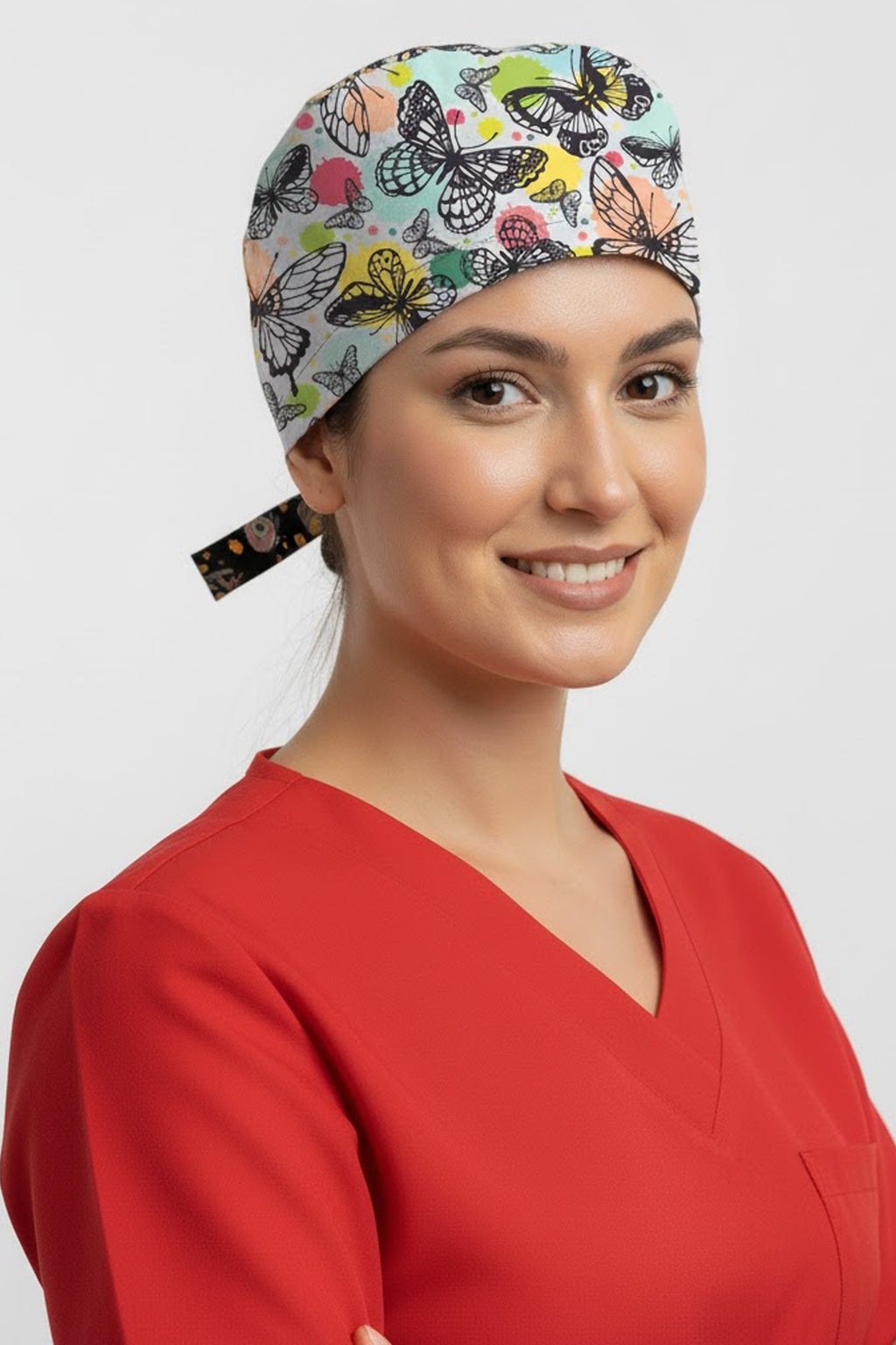 Beyaz Kelebek Desenli Cerrahi Bone Unisex – Likralı Doktor Hemşire Bonesi - Beyaz Kelebek