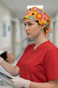 Kare Güneşler Desenli Cerrahi Bone Unisex – Likralı Doktor Hemşire Bonesi - Kare Güneşler