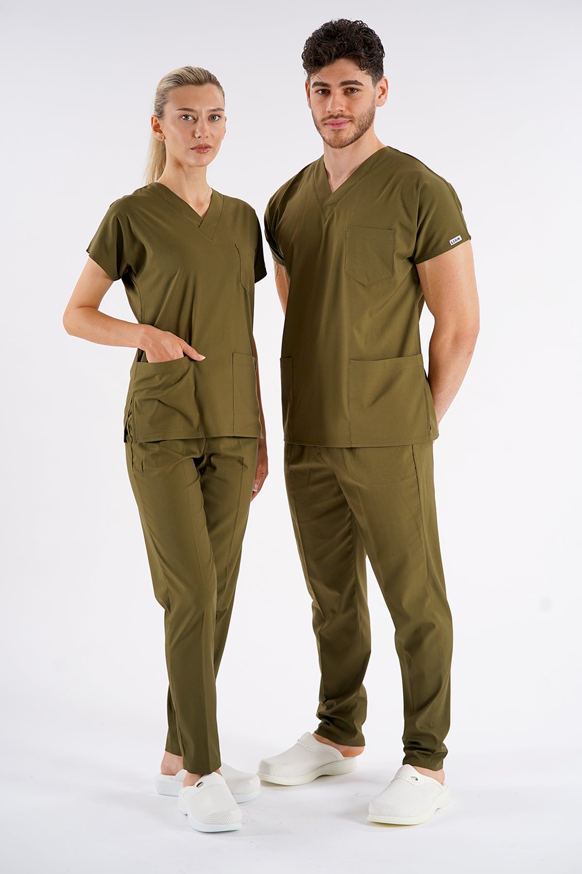 Haki Dr. Greys Modeli Likralı Hemşire Forması Unisex Yarasa Kol Doktor Scrubs Hastane Takımı