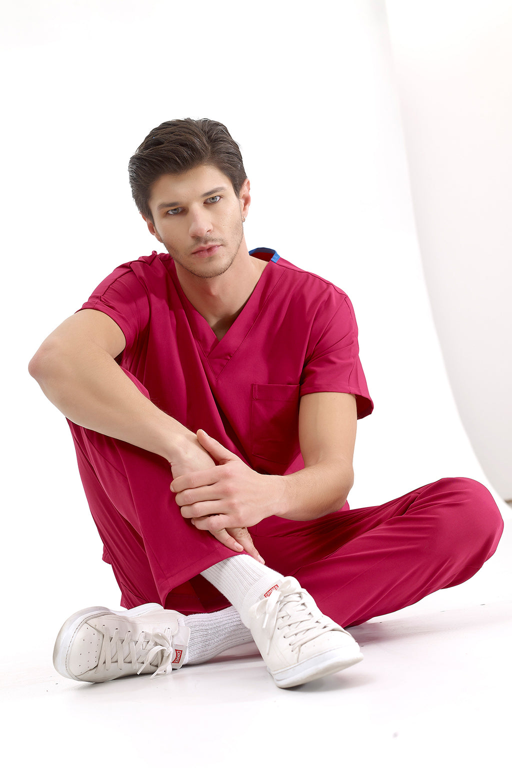 Vişne Lüks Likralı Üniforma Takımlar Yüksek Kaliteli Likralı Scrubs