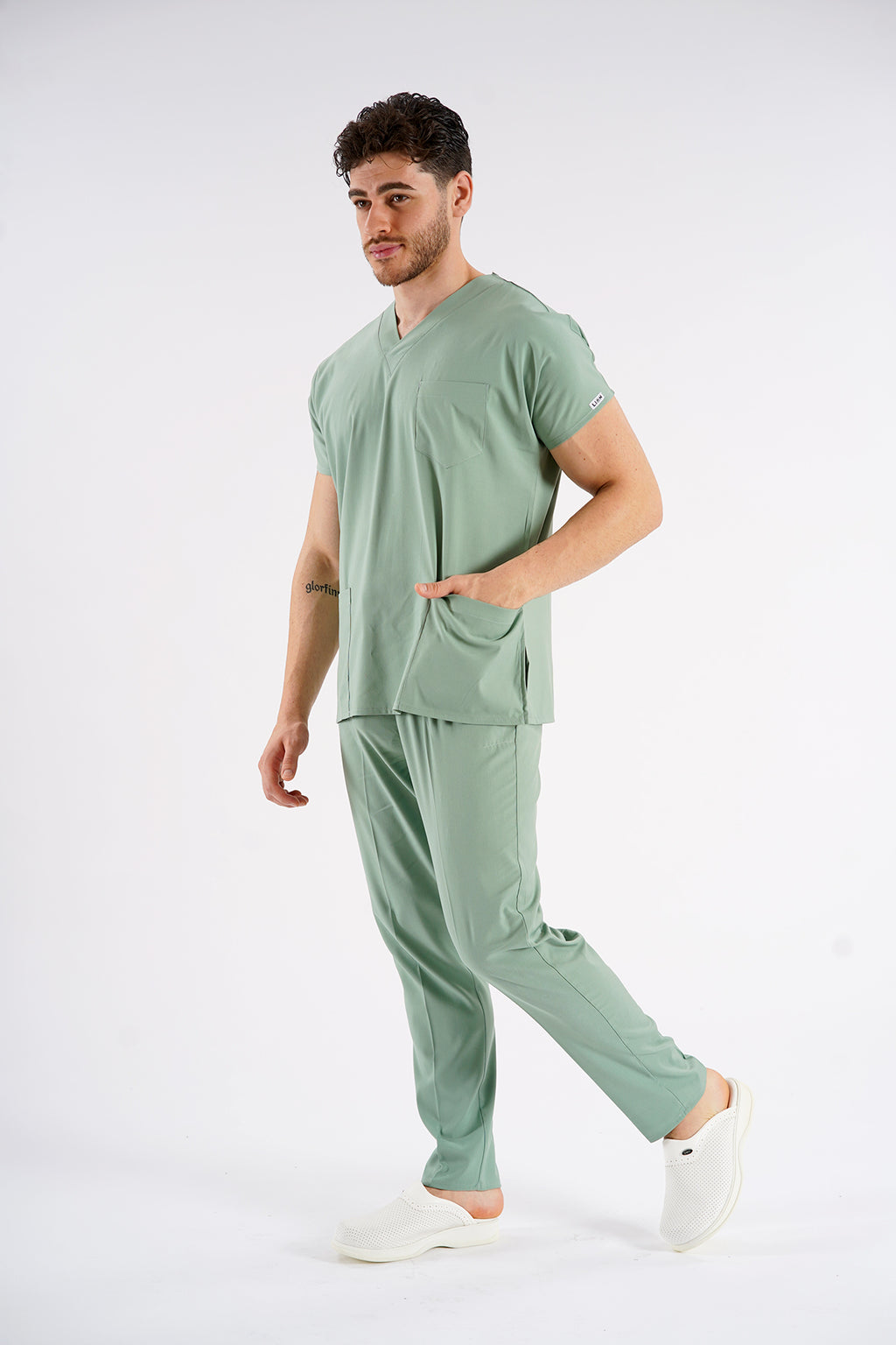 Dr.greys Modeli Mint Yeşili Royal Çift Yön Likralı Premium Scrubs