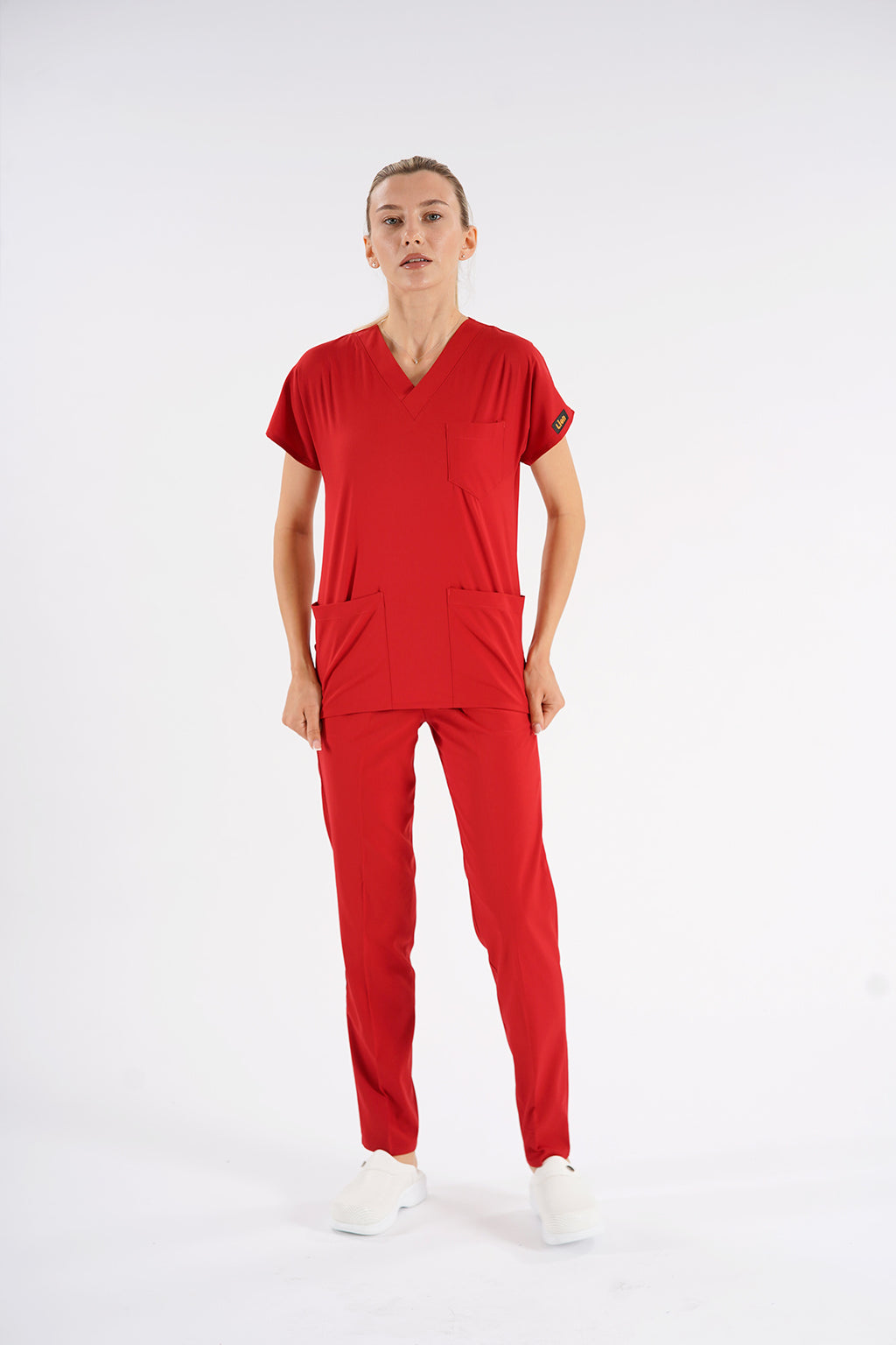 Kırmızı Dr. Greys Modeli Likralı Hemşire Forması Unisex Yarasa Kol Doktor Scrubs Hastane Takımı
