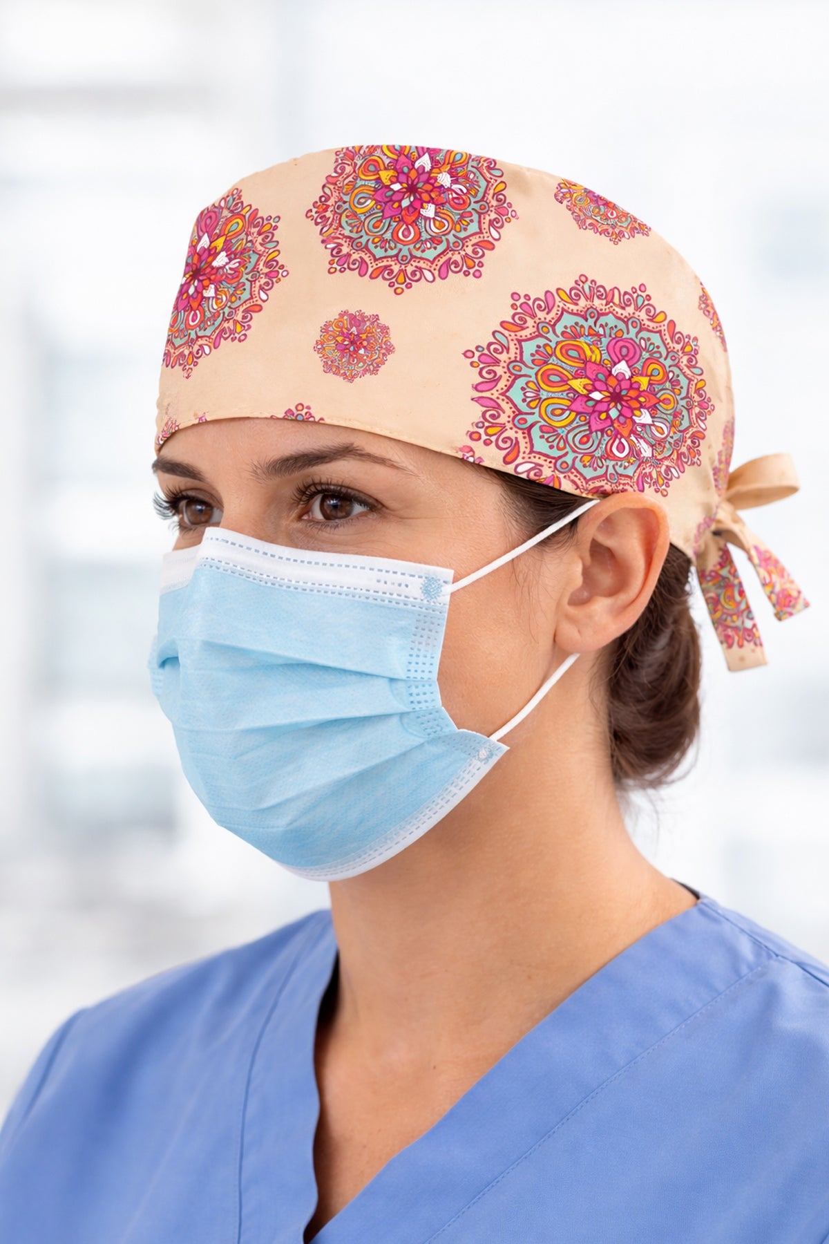 Renkli Mandala Desenli Unisex Cerrahi Bone Hemşire ve Doktor Bone - Renkli Mandala